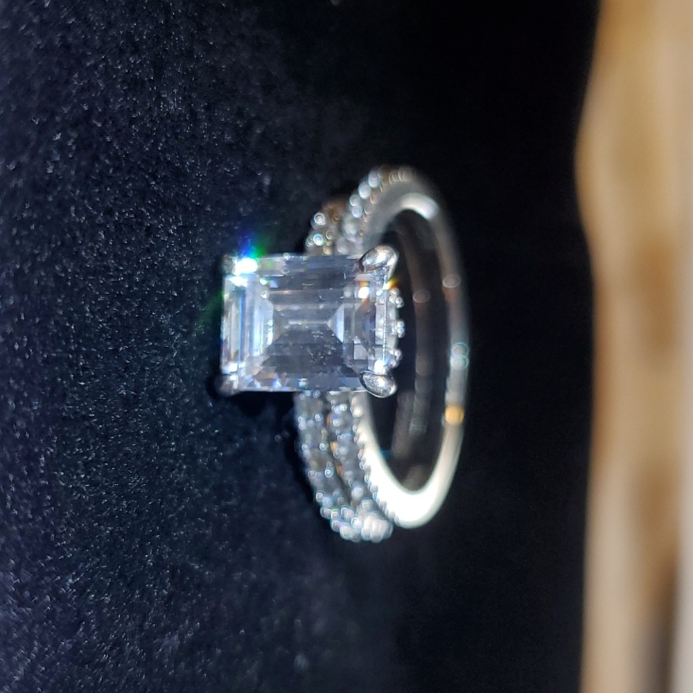 2/$50 - BERRICLE White Salitare and Silver Ring Set